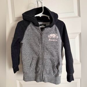 Roots 5T Grey and Black Hoodie